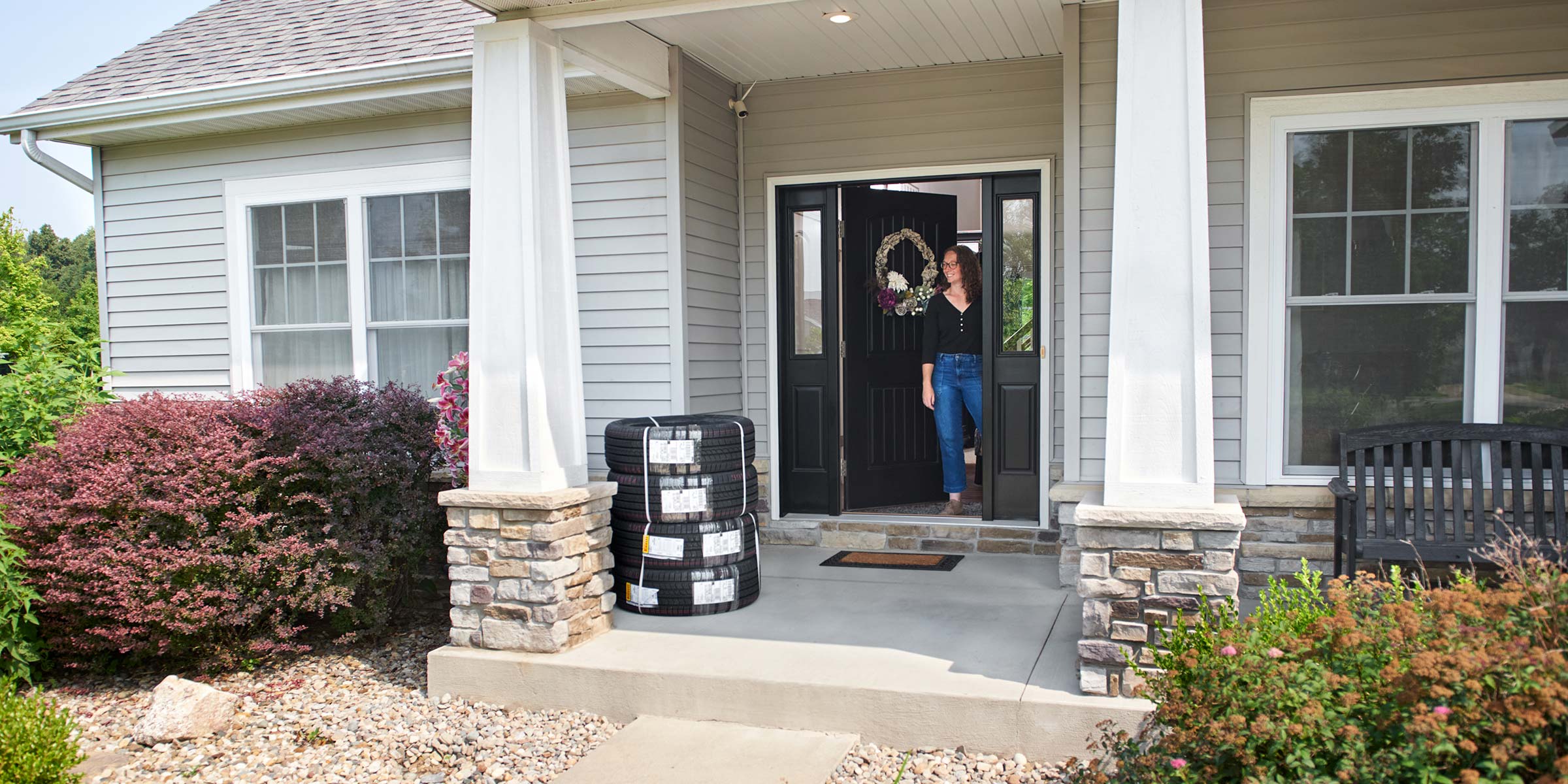 Benton's Tires Home Delivery In Acworth, Georgia 30101